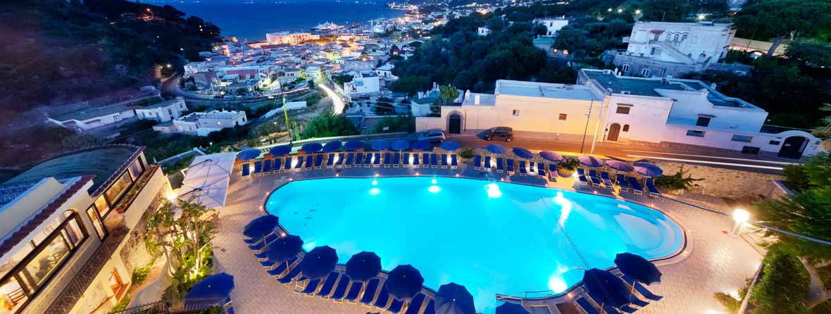 1-PISCINAHOTELSANLORENZO-N9