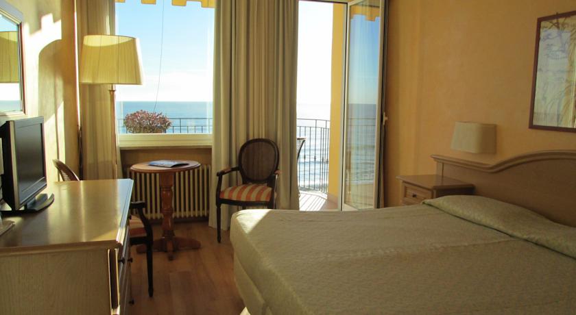 Hotel Palace Diano1