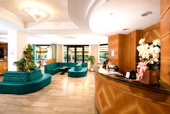 hall-dell-hotel-turistica