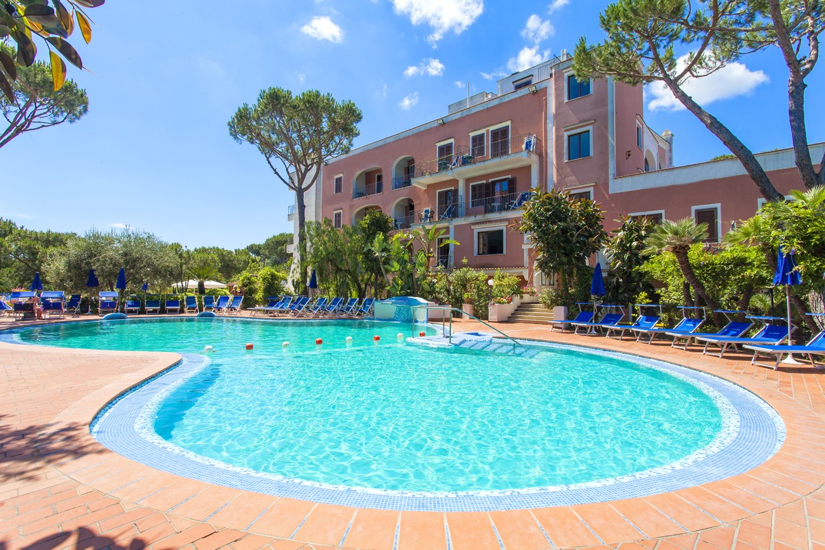 piscine-ischia-hotel-san-valentino-01-1200x800