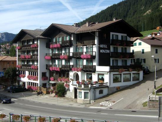 Hotel Monzoni 1