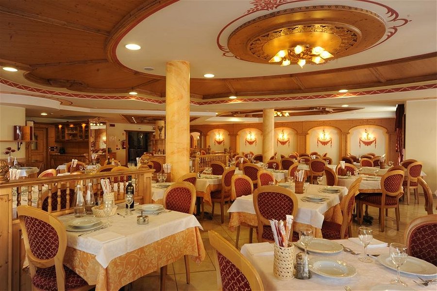 Hotel Canada 3