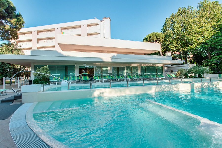 Hotel Amarcord Pinarella di Cervia 1