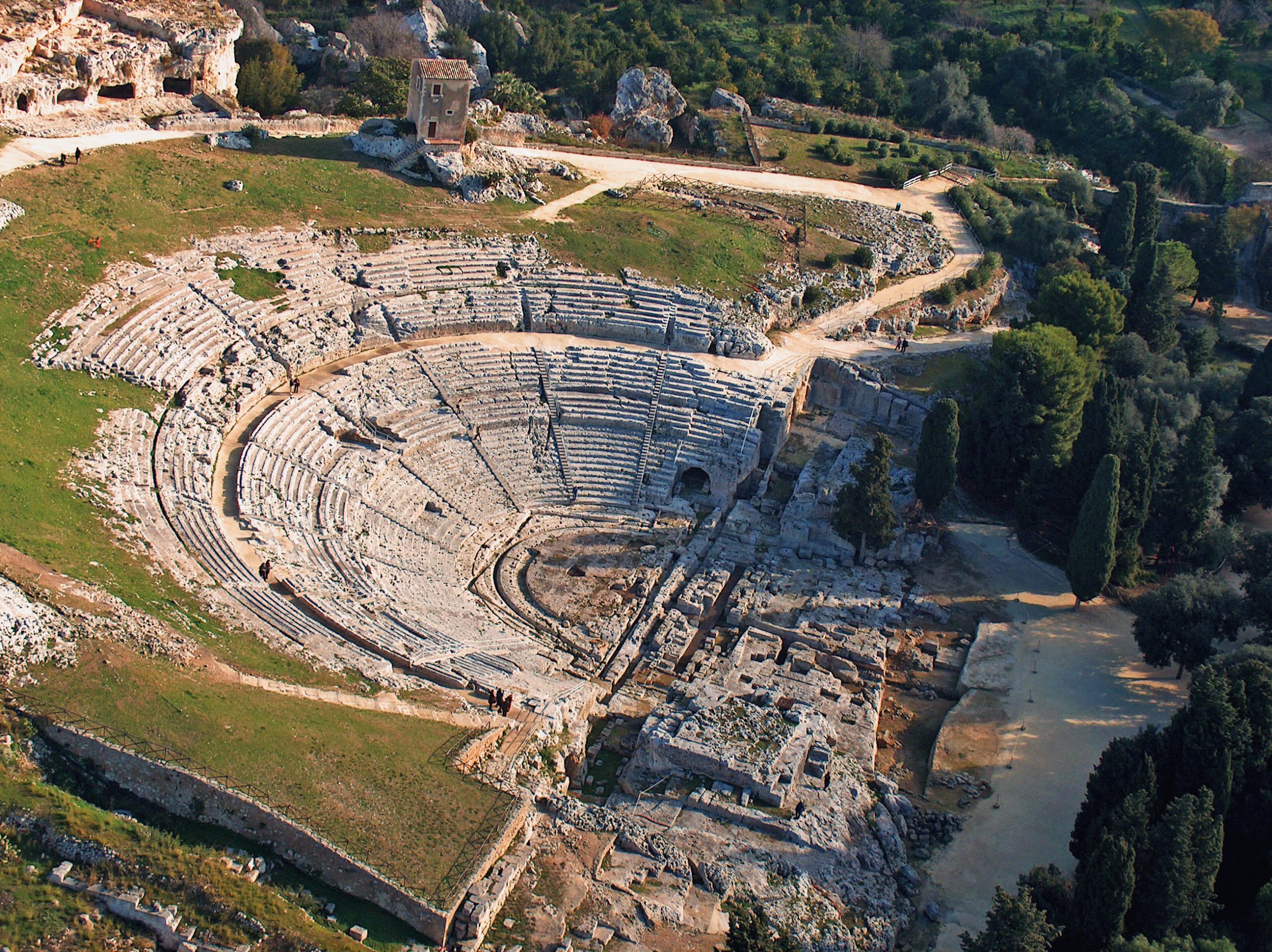 Teatro_greco_di_Siracusa_-_aerea