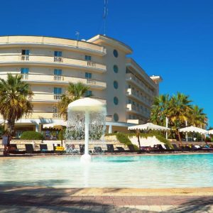 Grand Hotel dei Cavalieri LAND AND SEA PUGLIA | SALENTO E I SUOI GIOIELLI